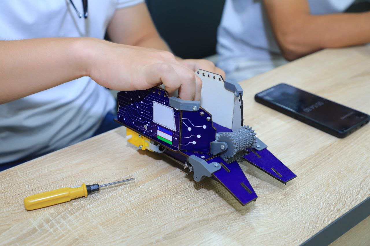 Toshkent arxitektura-qurilish universiteti Ginnes rekordi uchun robot yaratish bo‘yicha tayyorgarlikni boshladi